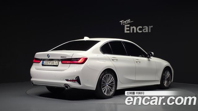 BMW 3-Series G20 320i Luxury - фото 1