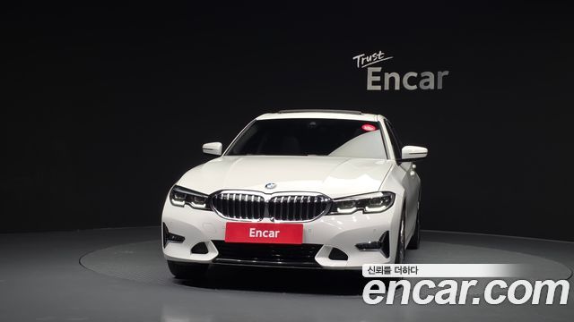 BMW 3-Series G20 320i Luxury - фото 2