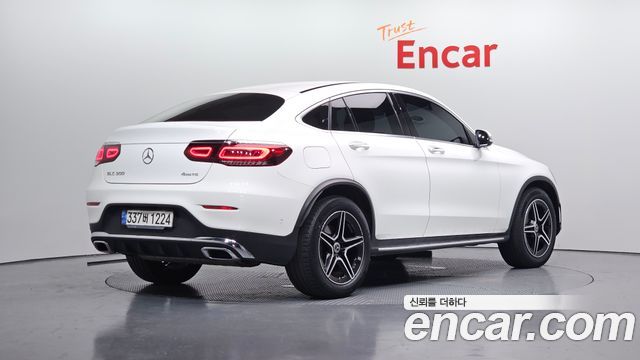 Mercedes-Benz GLC-Class X253 GLC300 4MATIC Premium Coupe - фото 1