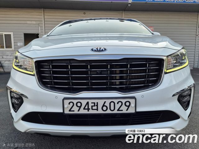 Kia Carnival Новый 9-Seater Noblesse Special - фото 1
