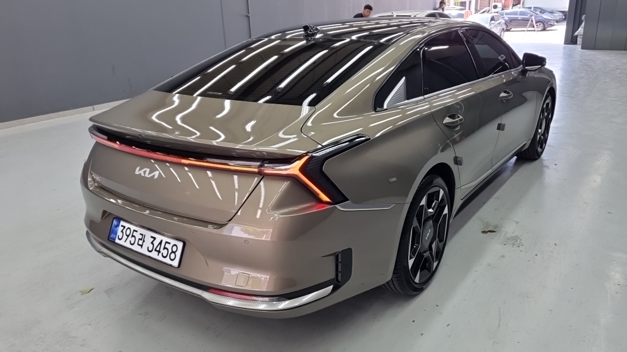 Kia K8 Новый 2.5 Gasoline 2WD Signature - фото 1