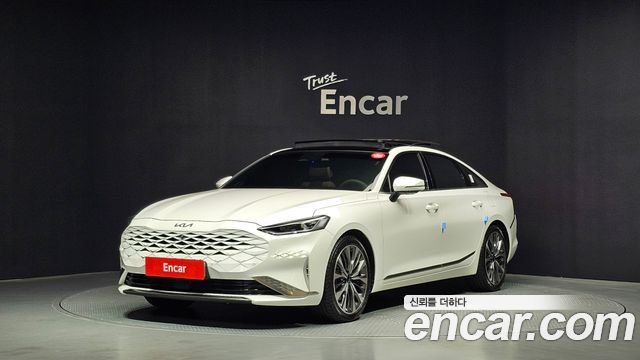 Kia K8 2.5 Gasoline 2WD Signature - фото 0