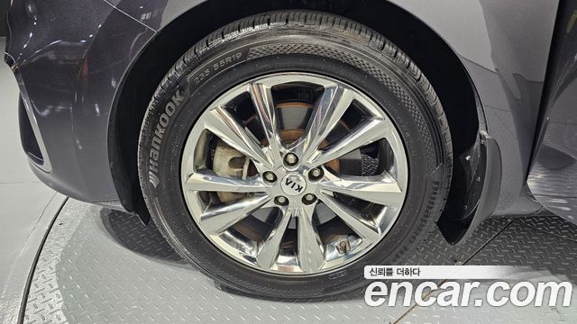 Kia Carnival Новый 9-Seater Prstige - фото 4