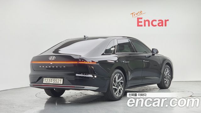 Hyundai Grandeur GN7 2,5 Gasoline 2WD Premium - фото 1