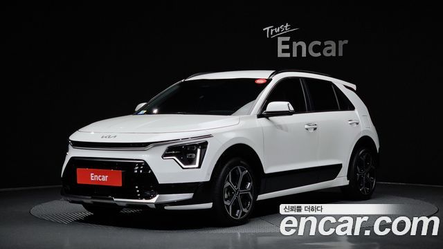 Kia Niro Совершенно новый Signature - фото 0