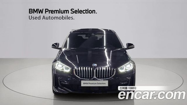 BMW 1-Series F40 120i M Sports - фото 2