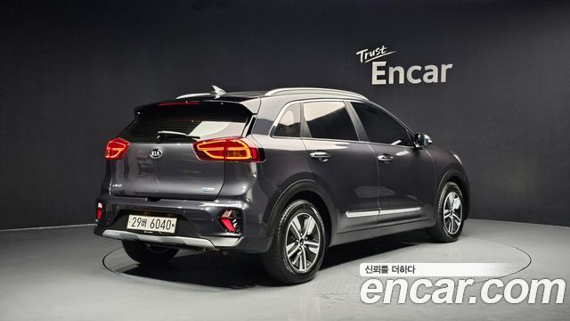 Kia Niro Новый 1.6 HEV Noblesse Special - фото 1