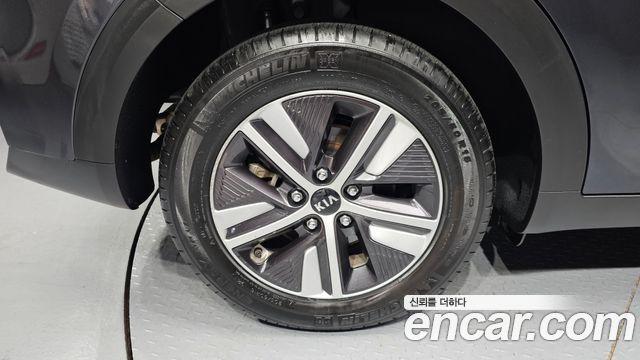 Kia Niro Новый 1.6 HEV Noblesse Special - фото 4