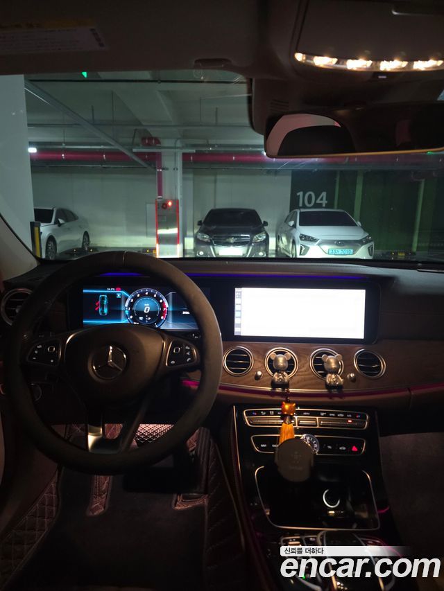 Mercedes-Benz E-Class W213 E300 Exclusive - фото 4