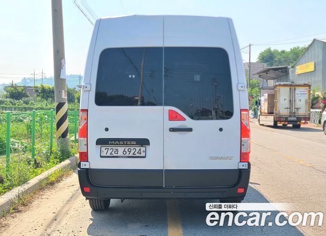 Renault Samsung Master 2.3 13-Seater - фото 2