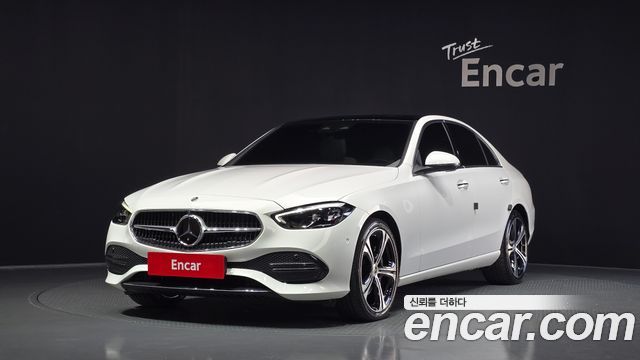 Mercedes-Benz C-Class W206 C300 4MATIC Avantgarde - фото 0