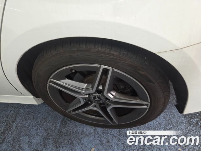 Mercedes-Benz A-Class W177 A250 4MATIC Sedan - фото 4