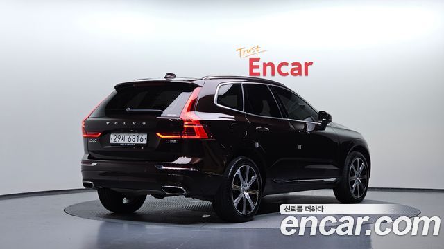 Volvo XC60 2-го поколения D5 Inscription - фото 1