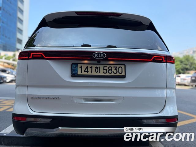 Kia Carnival 4-го поколения Gasoline 9-Seater Signature - фото 3