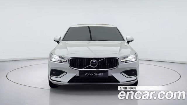 Volvo S60 3-го поколения B5 Ultimate Bright - фото 4