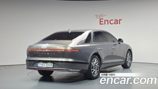 Hyundai Grandeur GN7, гибрид Premium - фото 0