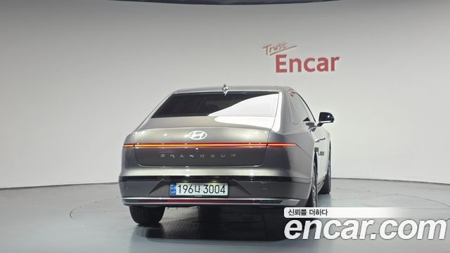 Hyundai Grandeur GN7, гибрид Premium - фото 2