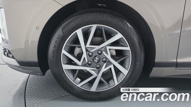 Hyundai Grandeur GN7, гибрид Premium - фото 3