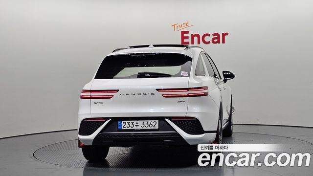 Genesis GV70 2.2 Diesel AWD - фото 2