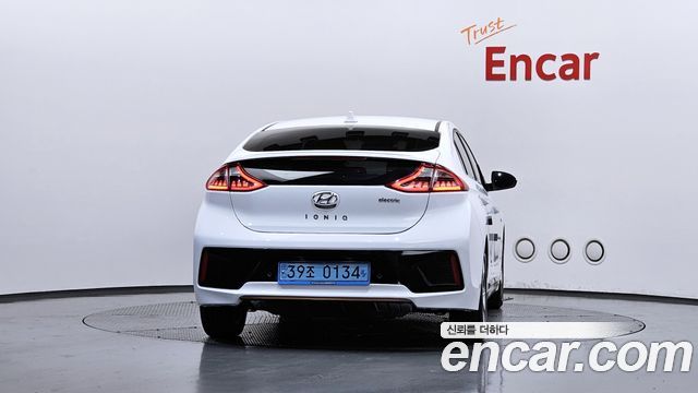 Hyundai Ioniq Q - фото 3