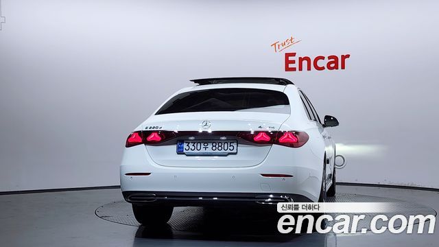 Mercedes-Benz E-Class W214 E220d 4MATIC Exclusive - фото 3