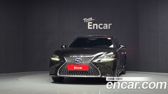 Lexus LS 5-го поколения 3.5 Luxury - фото 2