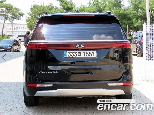 Kia Carnival 4-го поколения Gasoline 9-Seater Prestige - фото 3