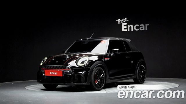 Mini Cooper Convertible JCW 3rd - фото 0
