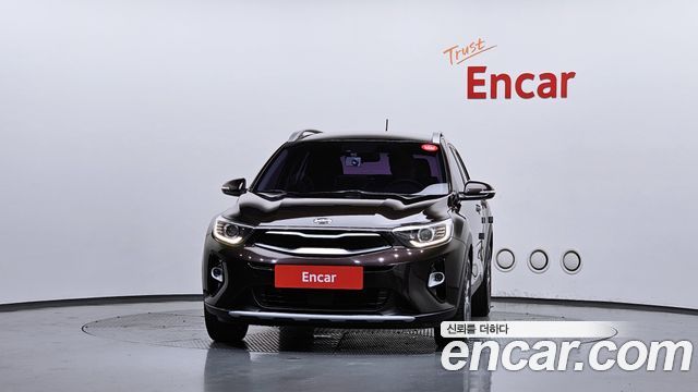 Kia Stonic 1.4 Deluxe - фото 2