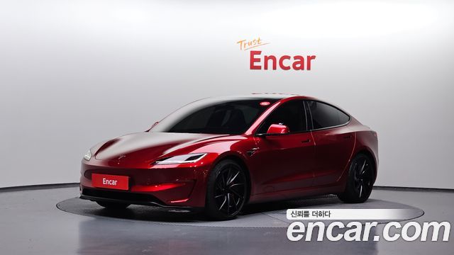 Tesla Model 3 Performance AWD - фото 0