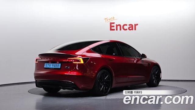 Tesla Model 3 Performance AWD - фото 1