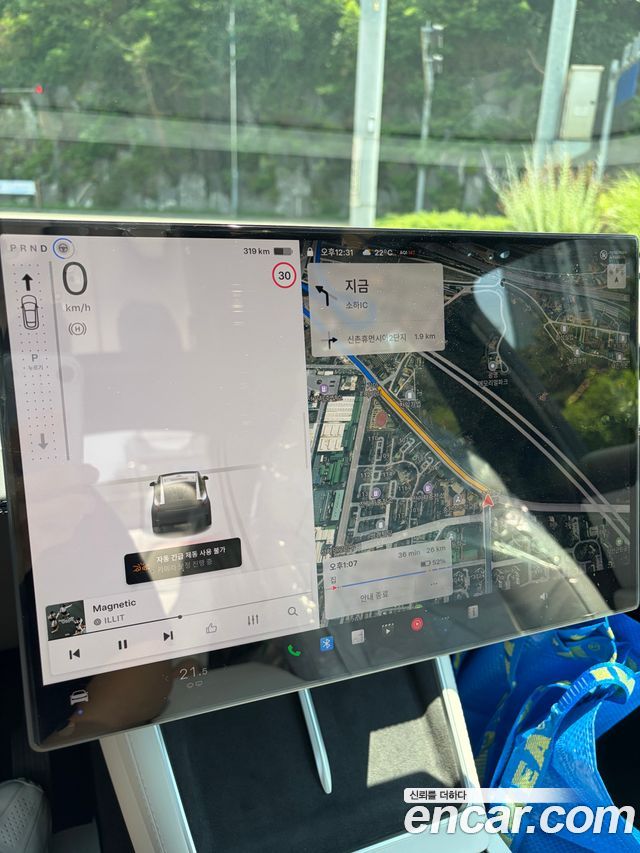 Tesla Model Y L Long Range AWD - фото 2