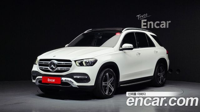 Mercedes-Benz GLE-Class W167 GLE300d 4MATIC - фото 0