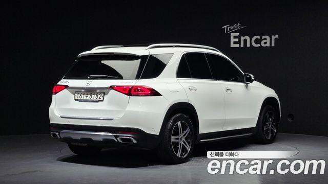 Mercedes-Benz GLE-Class W167 GLE300d 4MATIC - фото 1