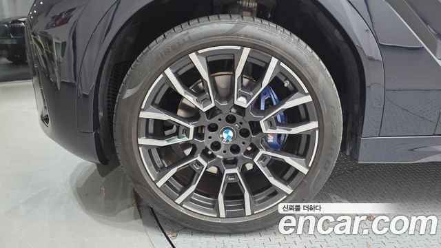 BMW X6 G06 xDrive40i M Sport - фото 4