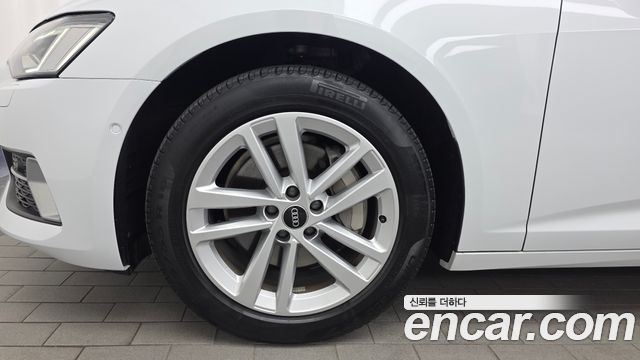 Audi A6 C8 45 TFSI - фото 4