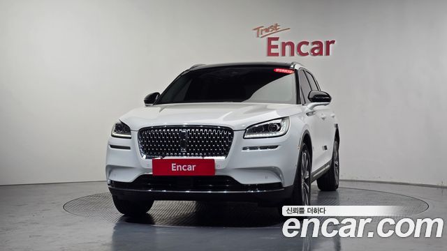 Lincoln Corsair 2.0 Reserve AWD - фото 2