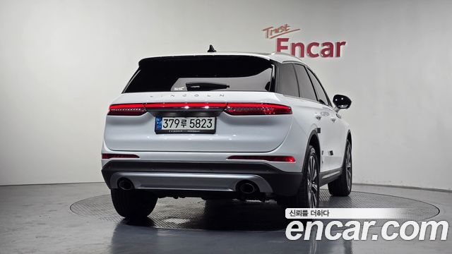 Lincoln Corsair 2.0 Reserve AWD - фото 3