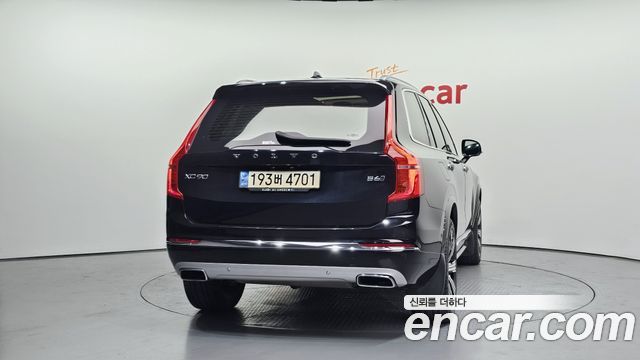 Volvo XC90 2-го поколения B6 Inscription - фото 3