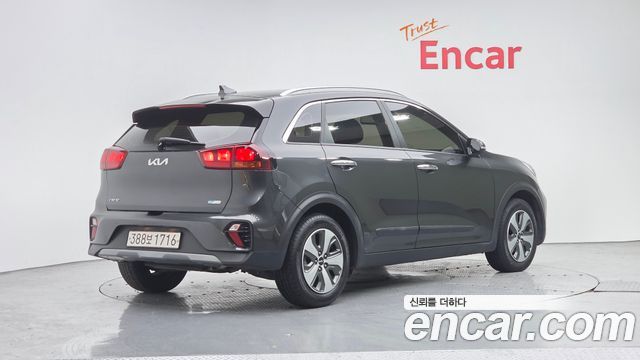 Kia Niro Новый 1.6 HEV Trendy - фото 1