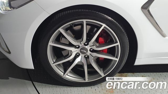 Genesis G70 2.0T Sport Package - фото 4
