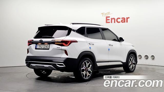 Kia Seltos Gasoline 1.6 Turbo 2WD Signature - фото 1