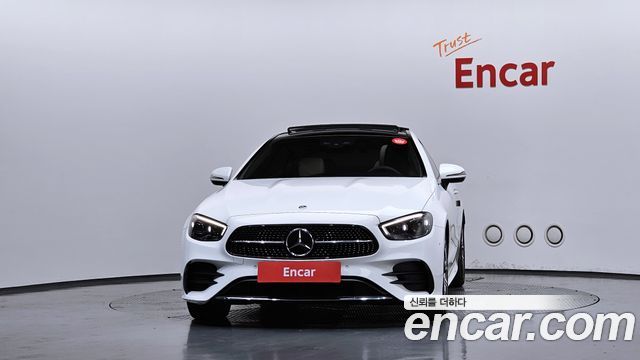 Mercedes-Benz E-Class W213 E300d 4MATIC Coupe - фото 2