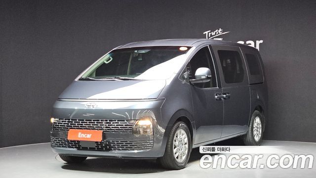 Hyundai Staria Cargo 5-Seater Modern - фото 0