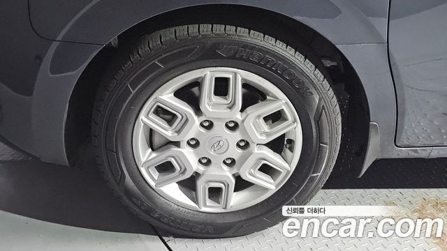 Hyundai Staria Cargo 5-Seater Modern - фото 4