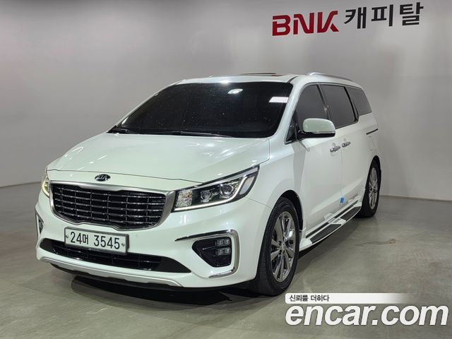 Kia Carnival Новый 9-Seater Noblesse - фото 0