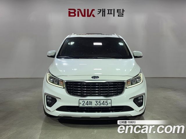 Kia Carnival Новый 9-Seater Noblesse - фото 1