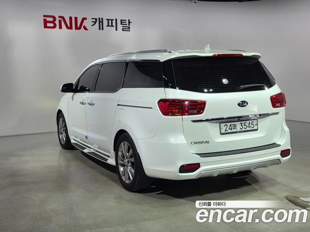 Kia Carnival Новый 9-Seater Noblesse - фото 3