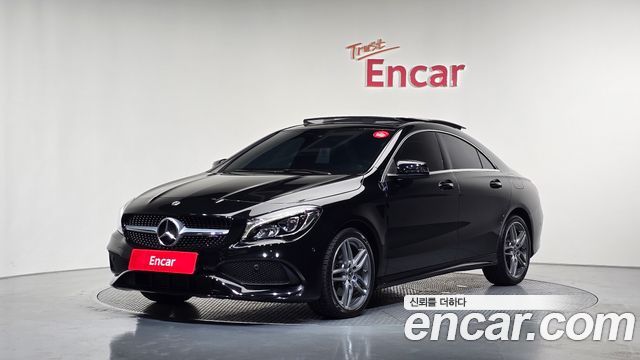 Mercedes-Benz CLA-Class C117 CLA220 AMG Line - фото 0