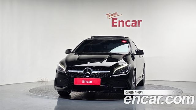 Mercedes-Benz CLA-Class C117 CLA220 AMG Line - фото 2